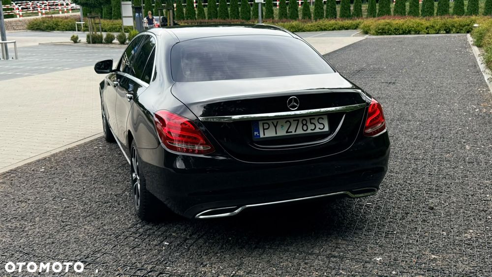 Mercedes-Benz Klasa C 180 7G-TRONIC - 17