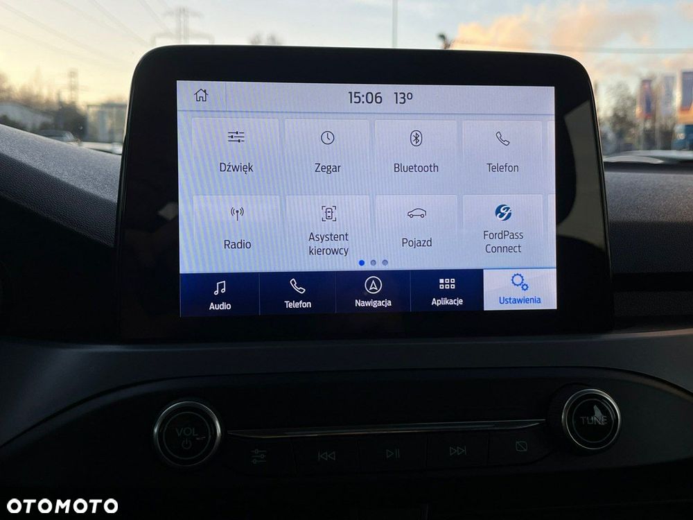 Ford Focus 1.5 EcoBlue Start-Stopp-System TITANIUM DESIGN - 34