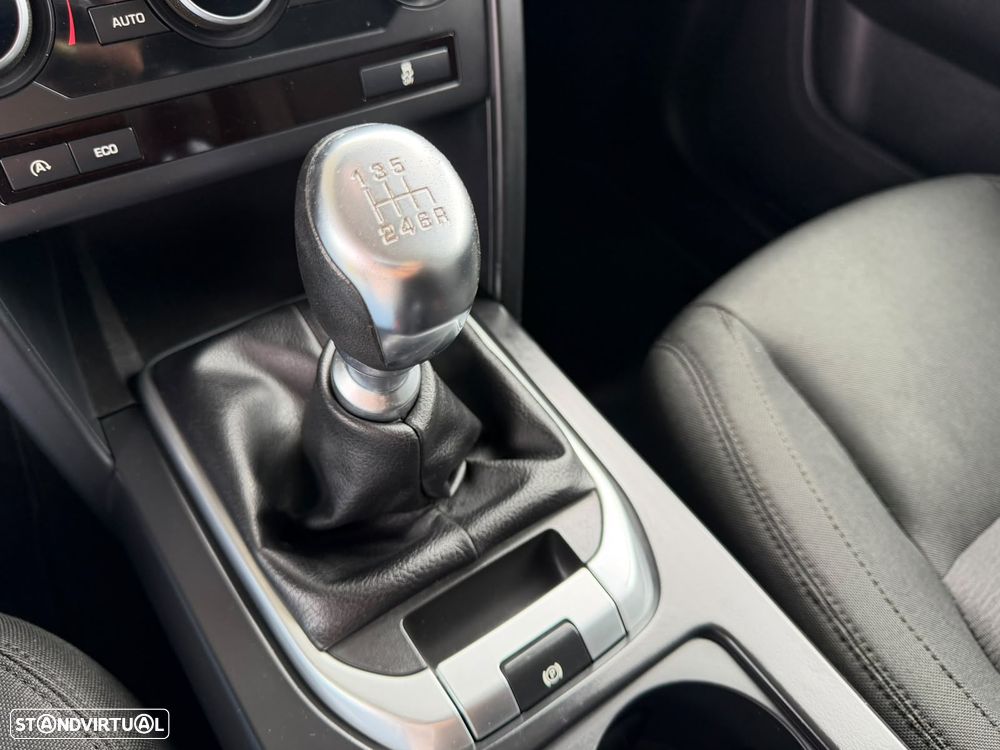Land Rover Discovery Sport 2.0 eD4 HSE - 15