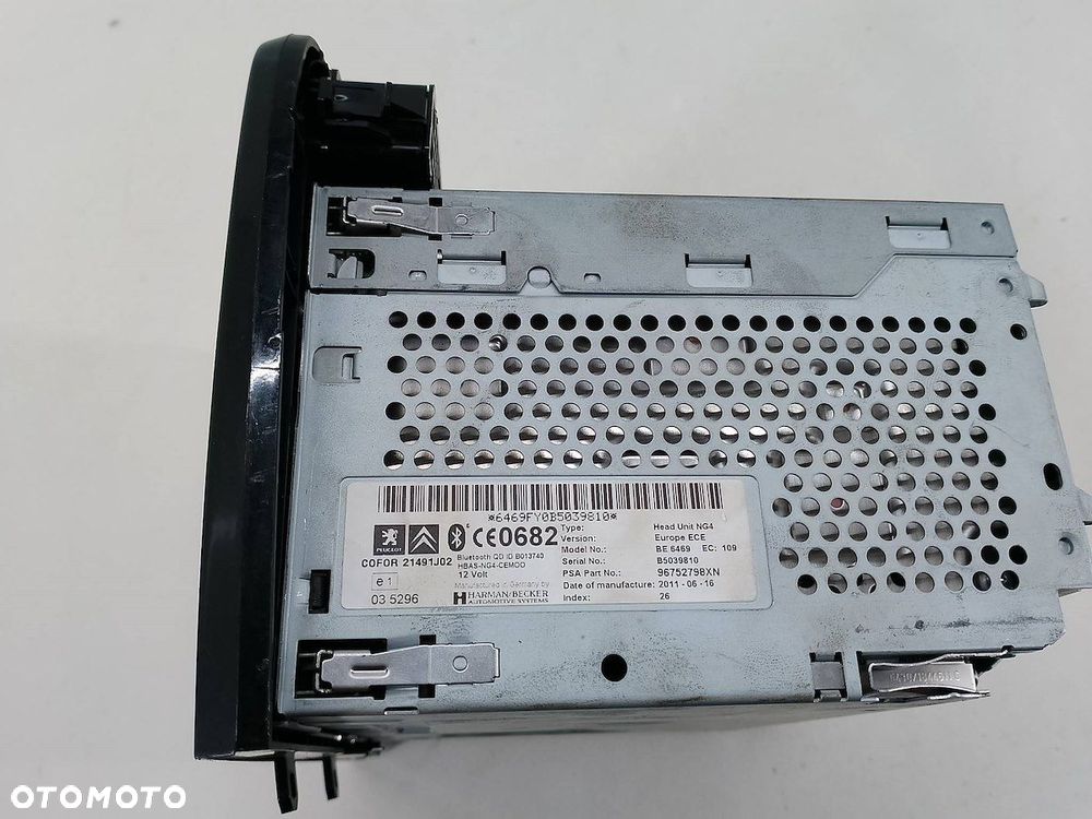 RADIO  PEUGEOT 308 SW 96752798XN  BE6469 - 7