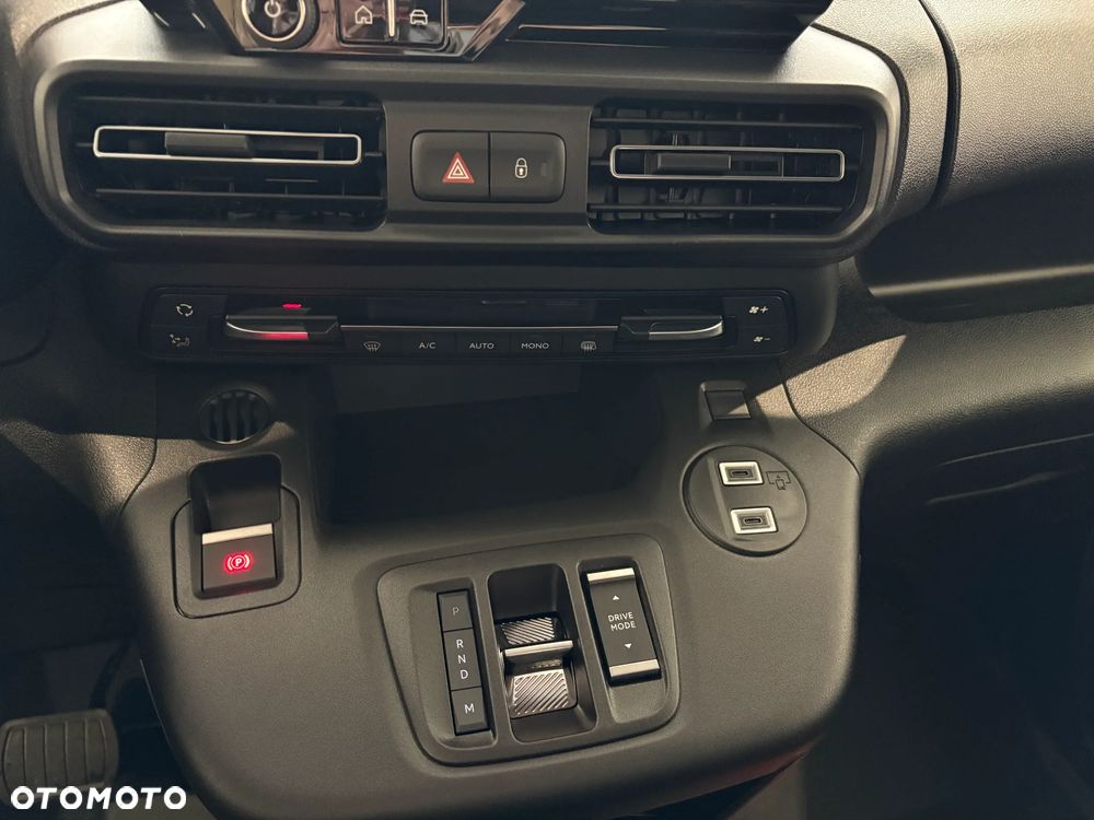 Citroën BERLINGO VAN M - 19