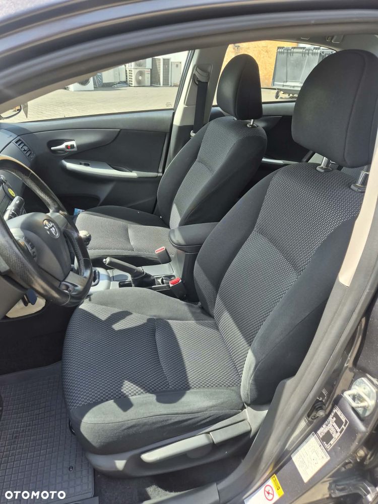 Toyota Corolla 1.6 2010 - 7