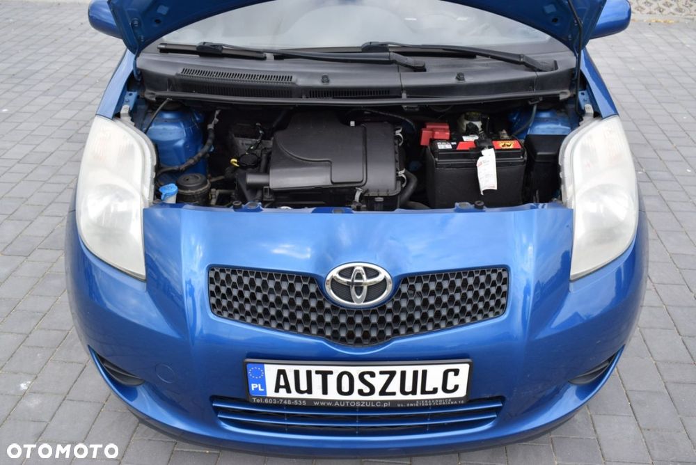 Toyota Yaris - 14
