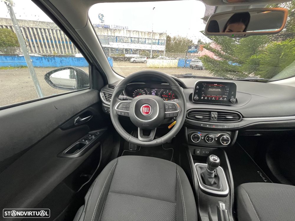 Fiat Tipo Station Wagon 1.3 M-Jet Lounge - 36