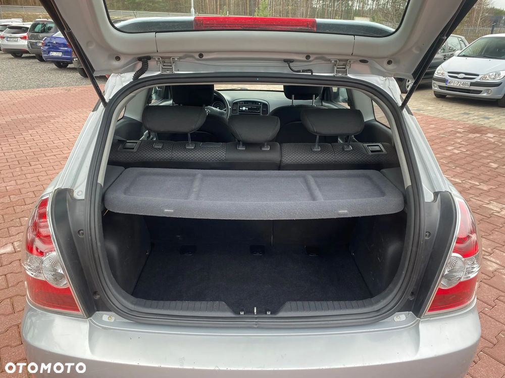 Hyundai Accent 1.4 GL - 18