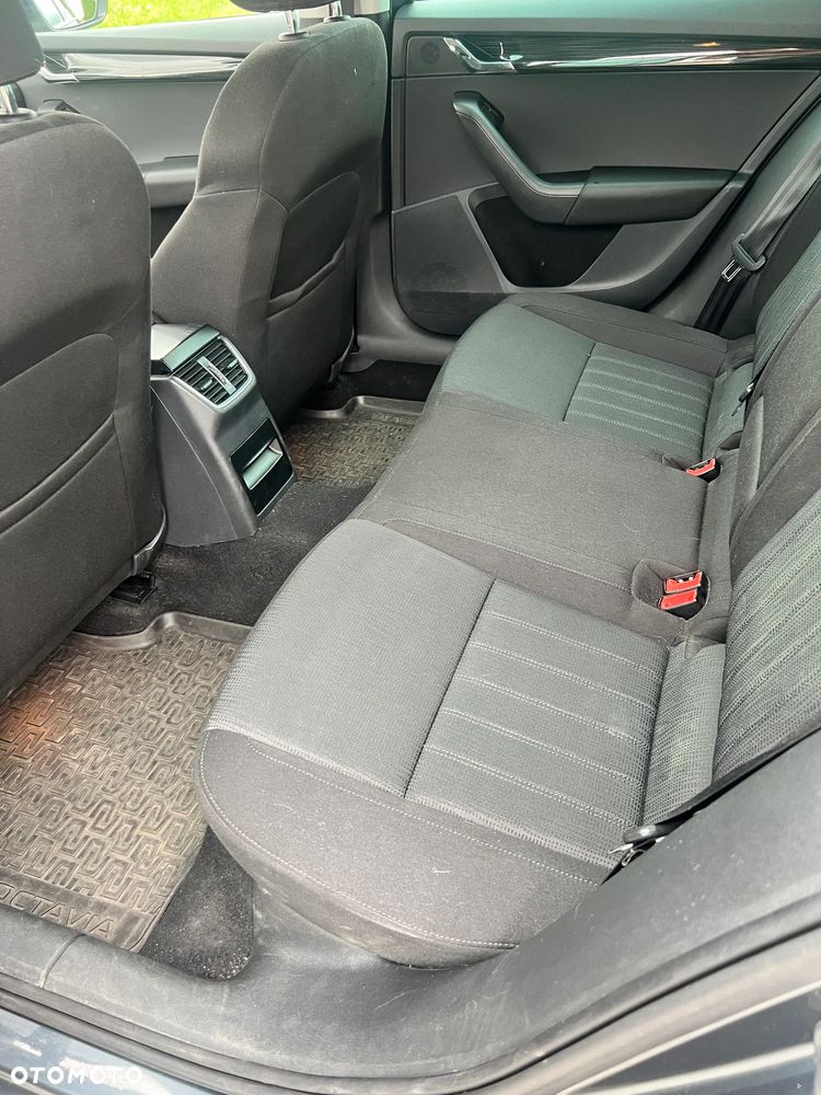 Skoda Octavia 1.5 TSI ACT Style - 9