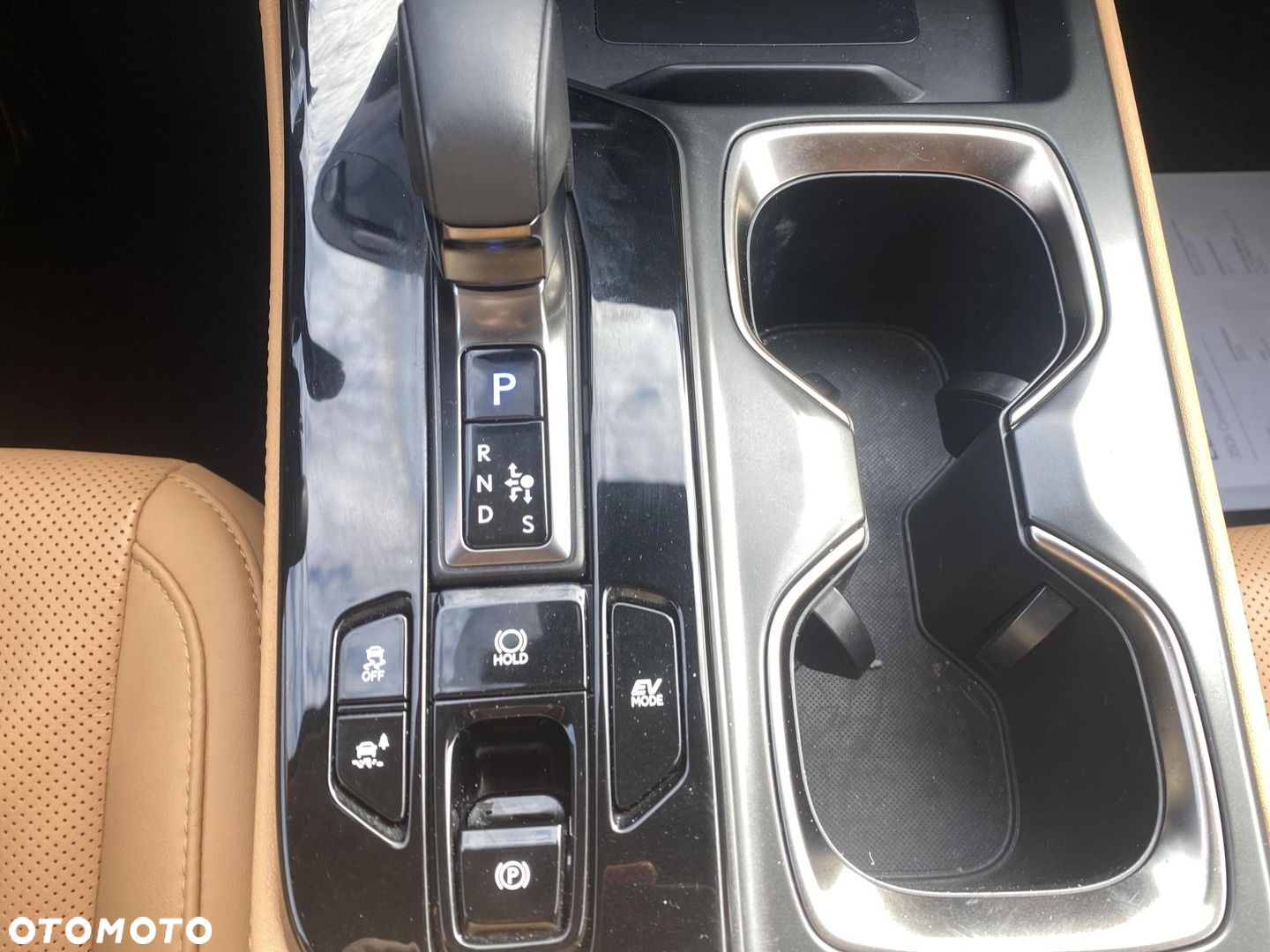 Lexus NX - 23