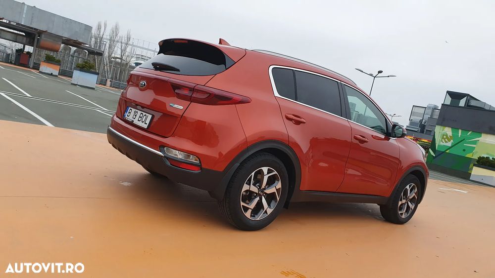 Kia Sportage 1.6 DSL MHEV 7DCT HP 4x2 Style - 26