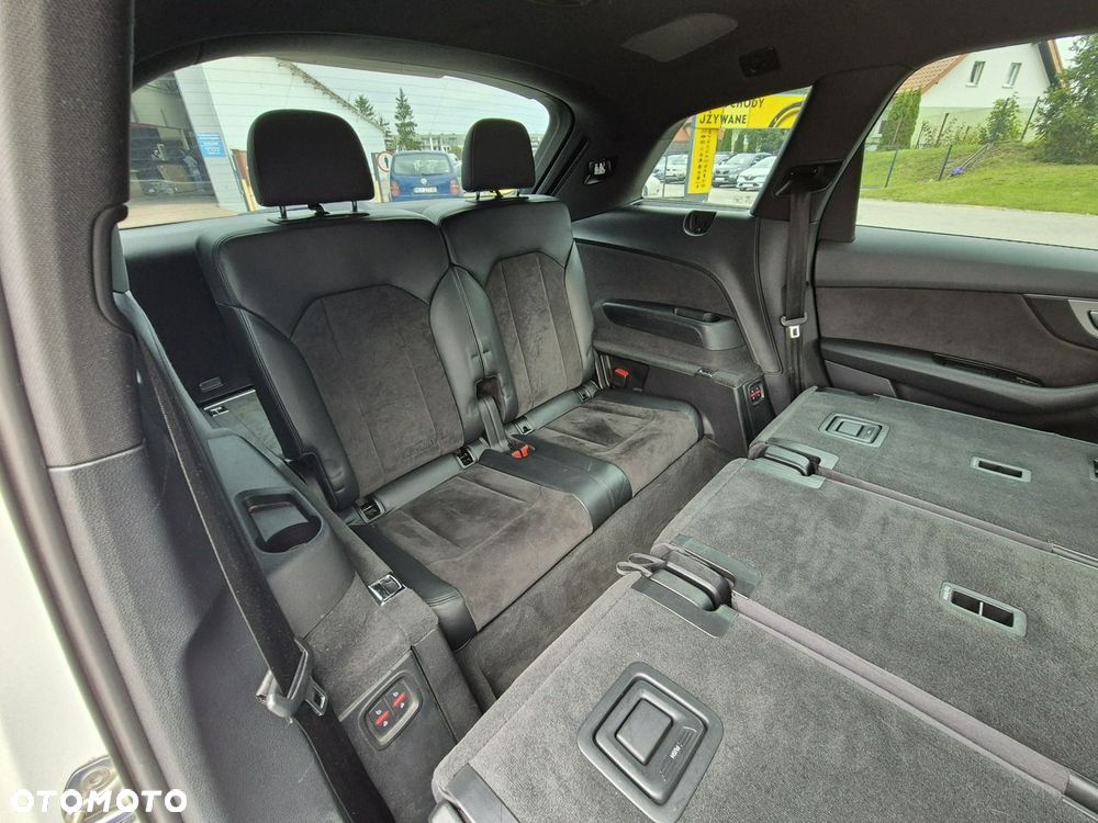 Audi Q7 3.0 TDI ultra Quattro Tiptronic - 33