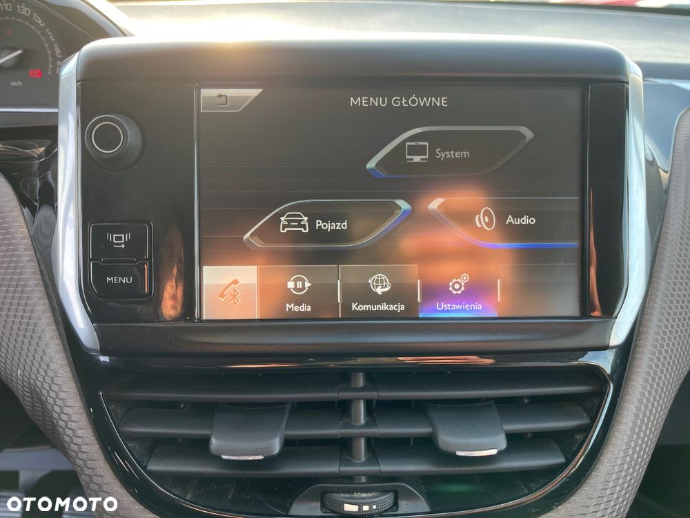 Peugeot 2008 1.4 HDi Active - 14