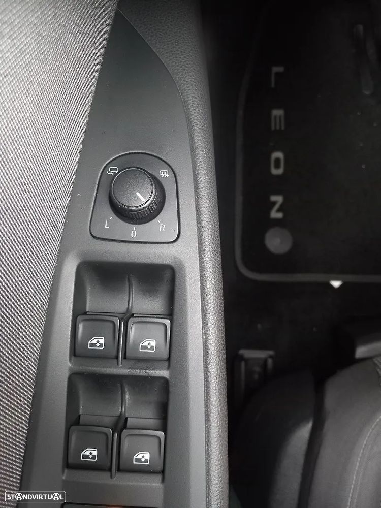 SEAT Leon ST 1.6 TDI Style S/S - 11