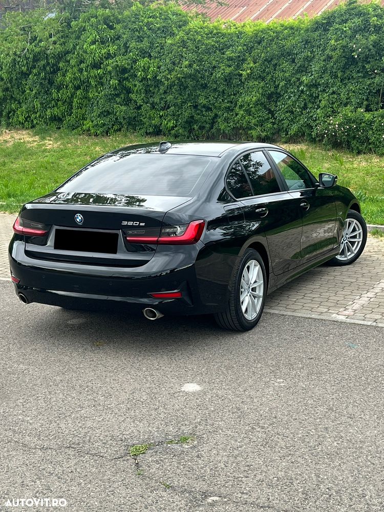 BMW Seria 3 - 22
