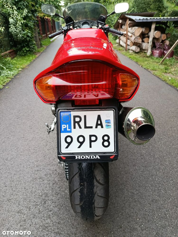 Honda VFR - 8