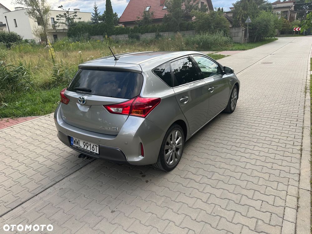Toyota Auris - 4