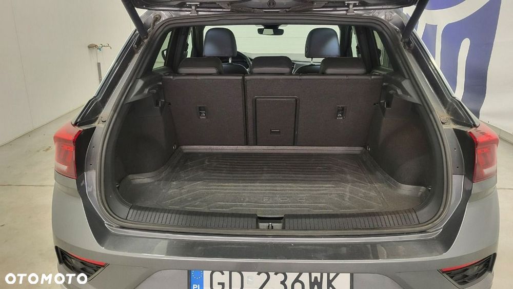 Volkswagen T-Roc - 24