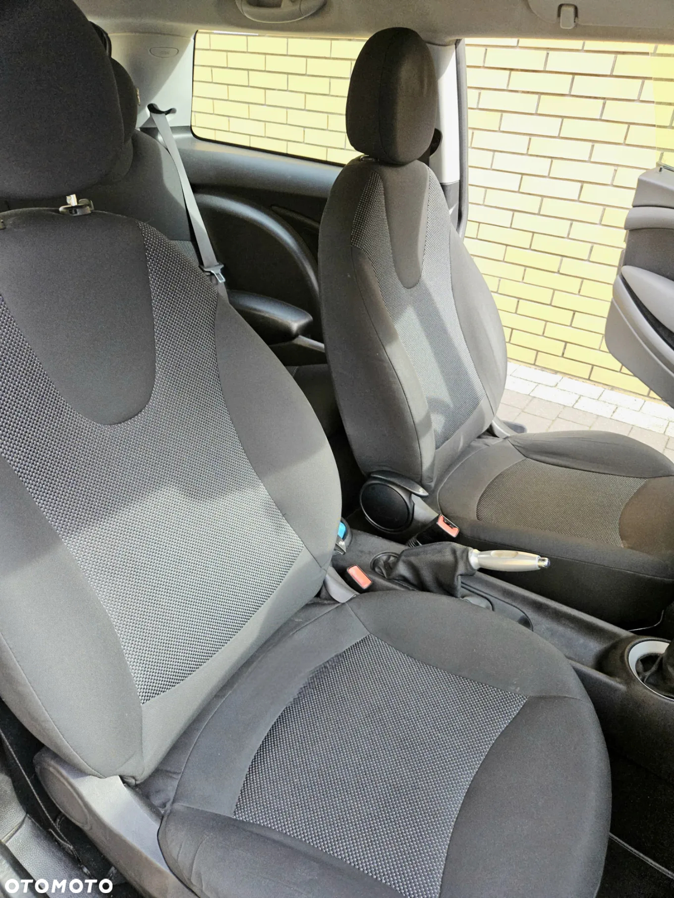 MINI ONE Standard - 5