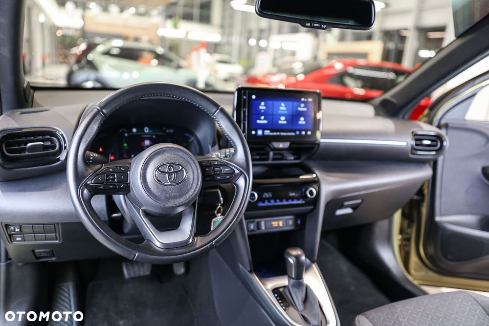 Toyota Yaris Cross Hybrid 1.5 Comfort - 25