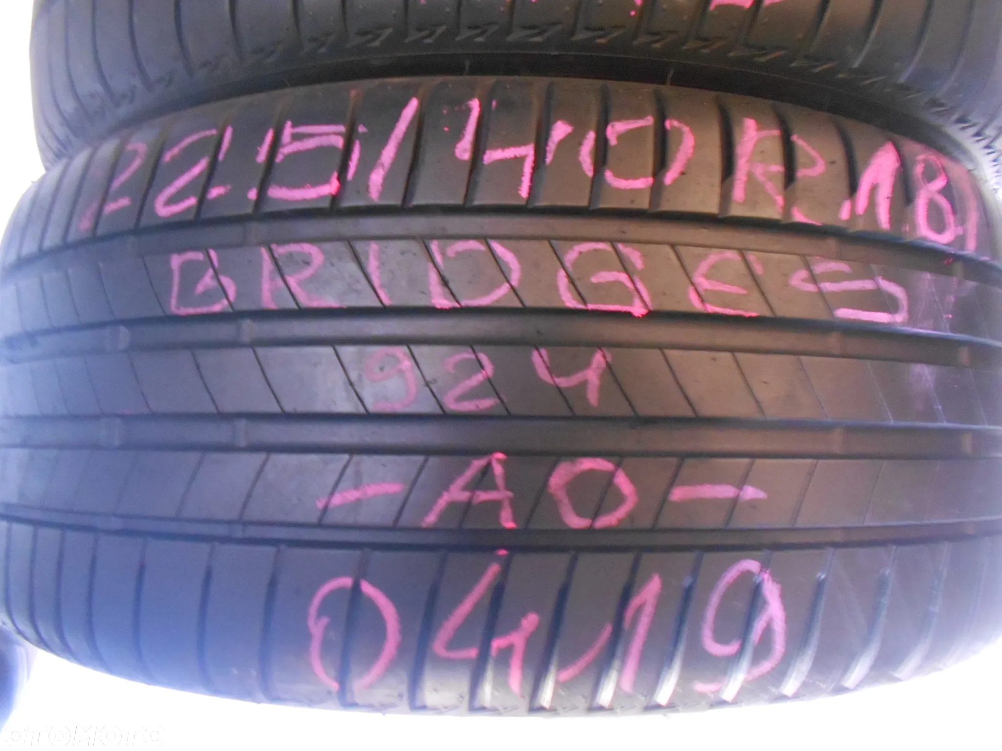 OPONY 225/40R18 BRIDGESTONE TURANZA T005 AO DOT 1819 7.2MM - 3