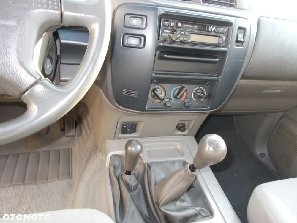 Nissan Patrol 2.8 TDI - 28