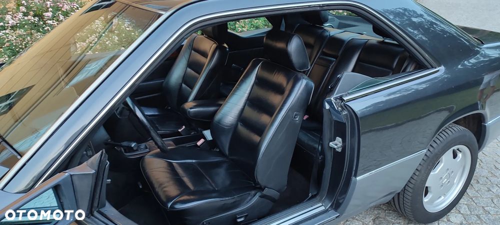 Mercedes-Benz W124 (1984-1993) - 11