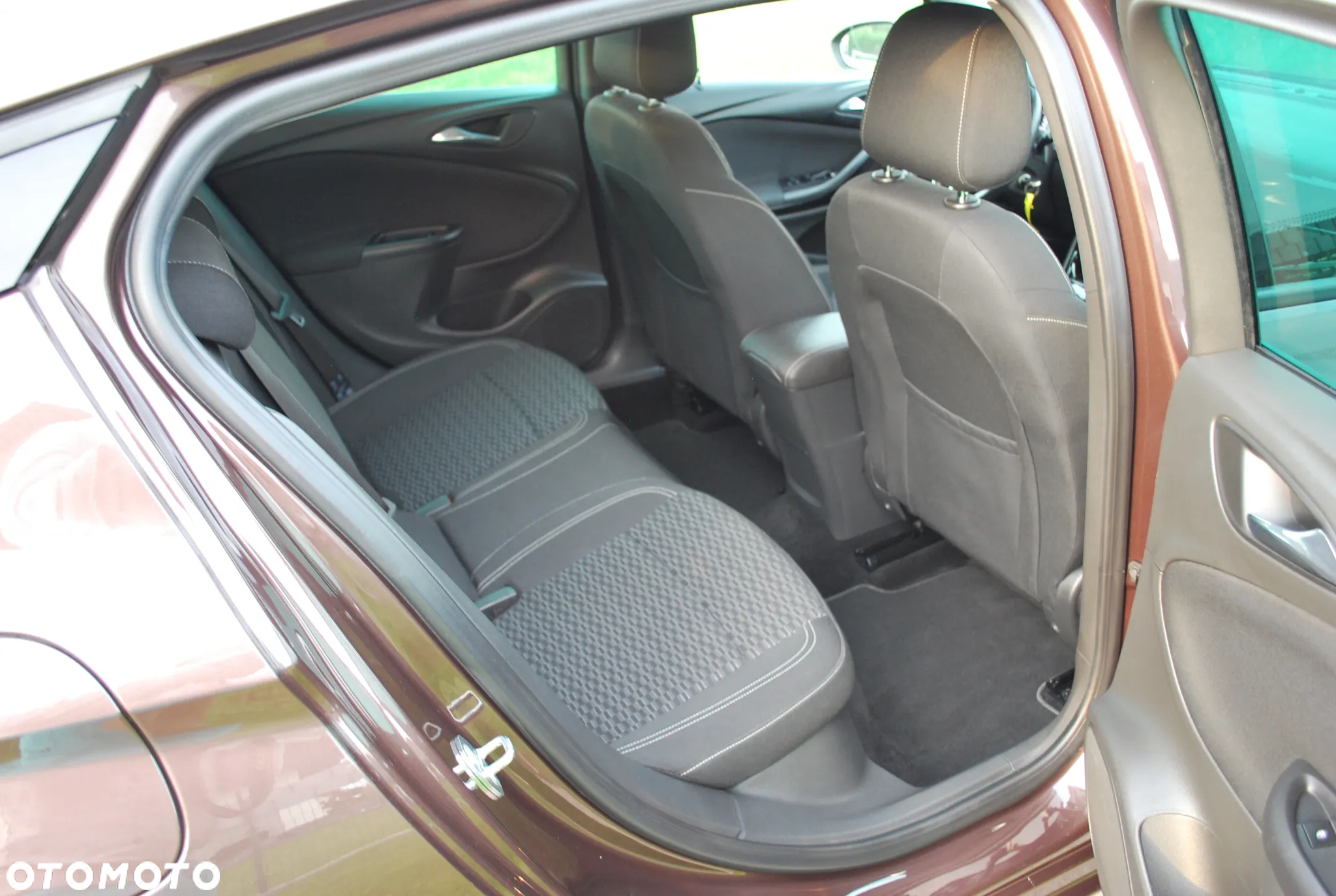 Opel Astra 1.4 Turbo Innovation - 22