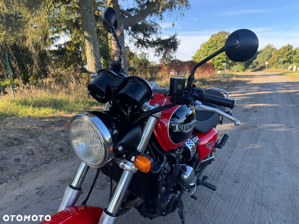 Triumph Thunderbird - 7