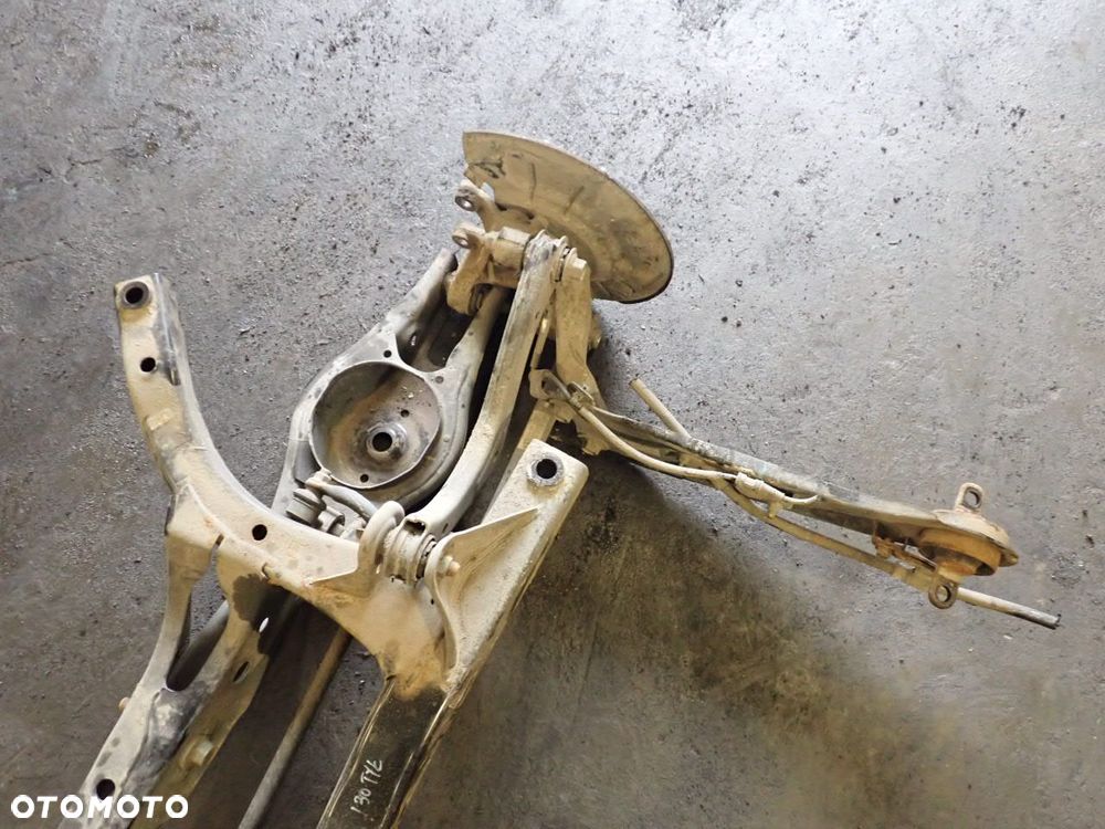 SANKI WÓZEK KOŁYSKA TYŁ HYUNDAI I30 III KOMBI - 4