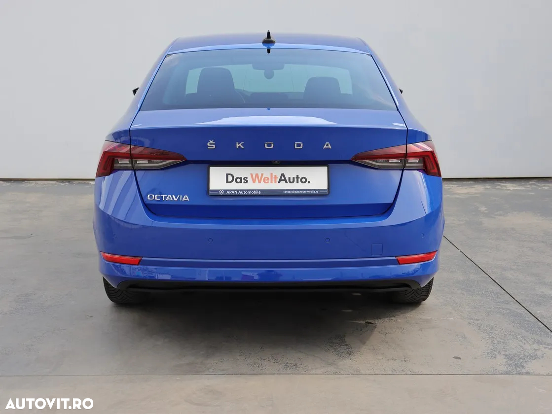 Skoda Octavia 2.0 TDI DSG Style - 5