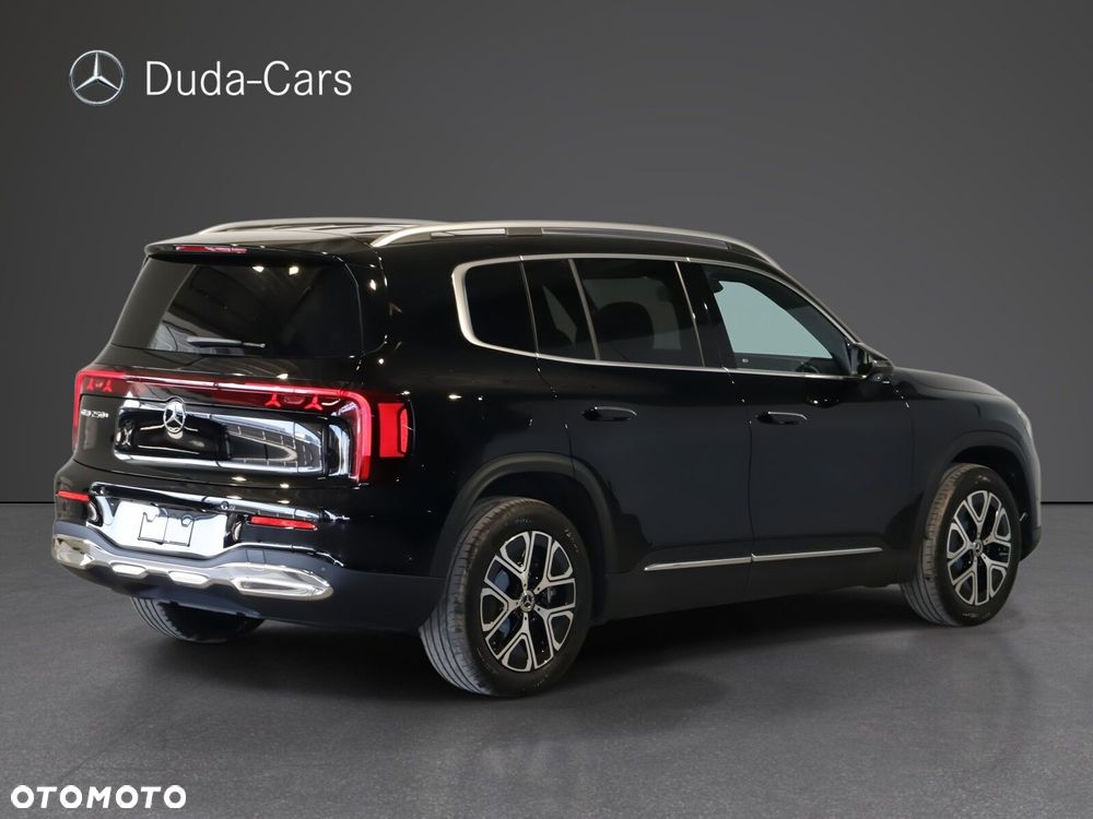 Mercedes-Benz GLB - 3