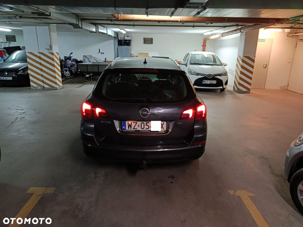 Opel Astra - 4