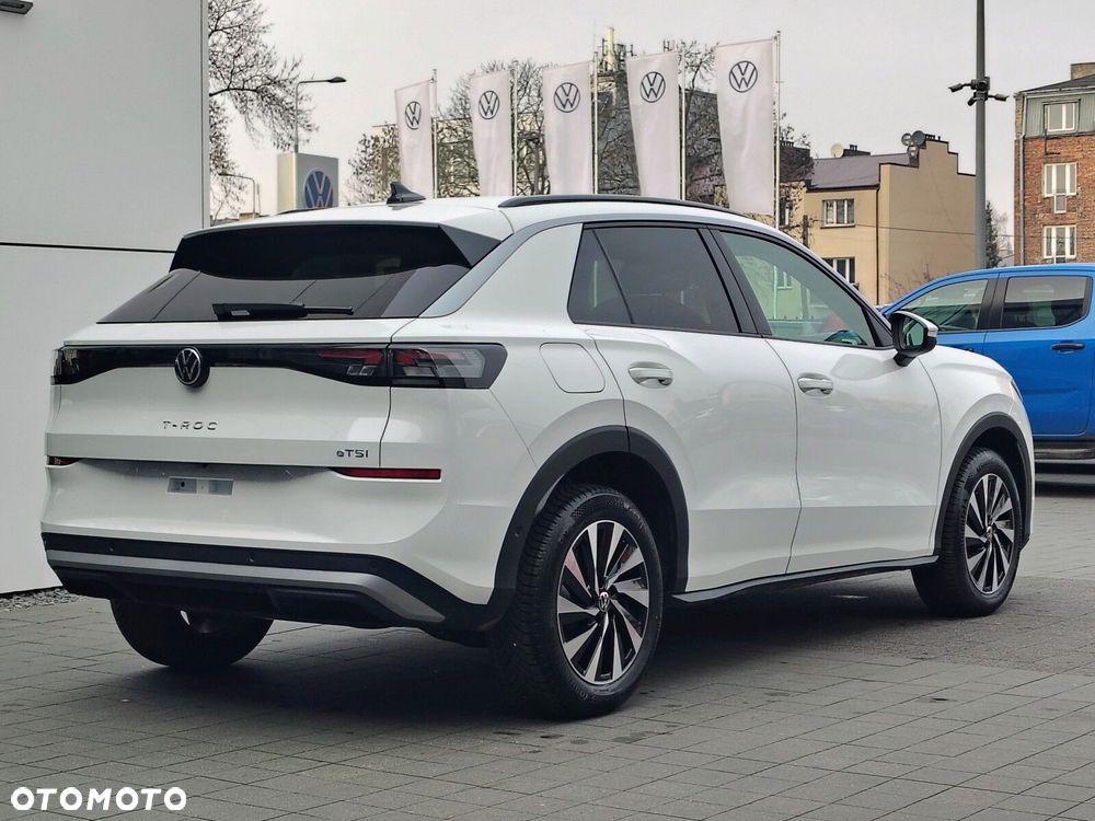 Volkswagen T-Roc - 7
