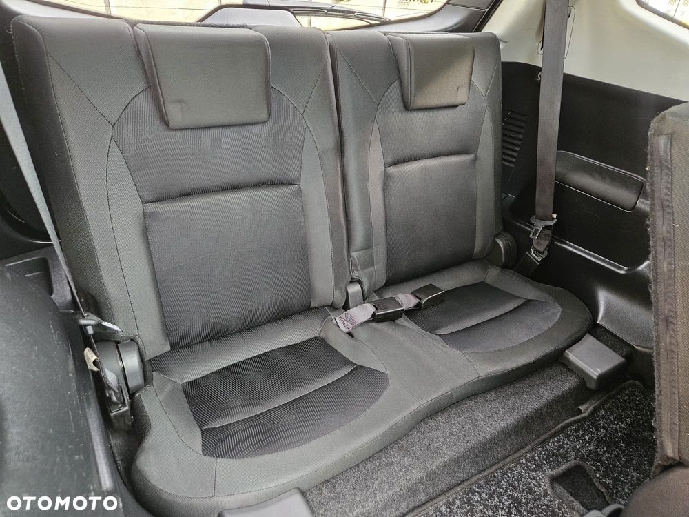 Nissan Qashqai+2 2.0 360 - 19