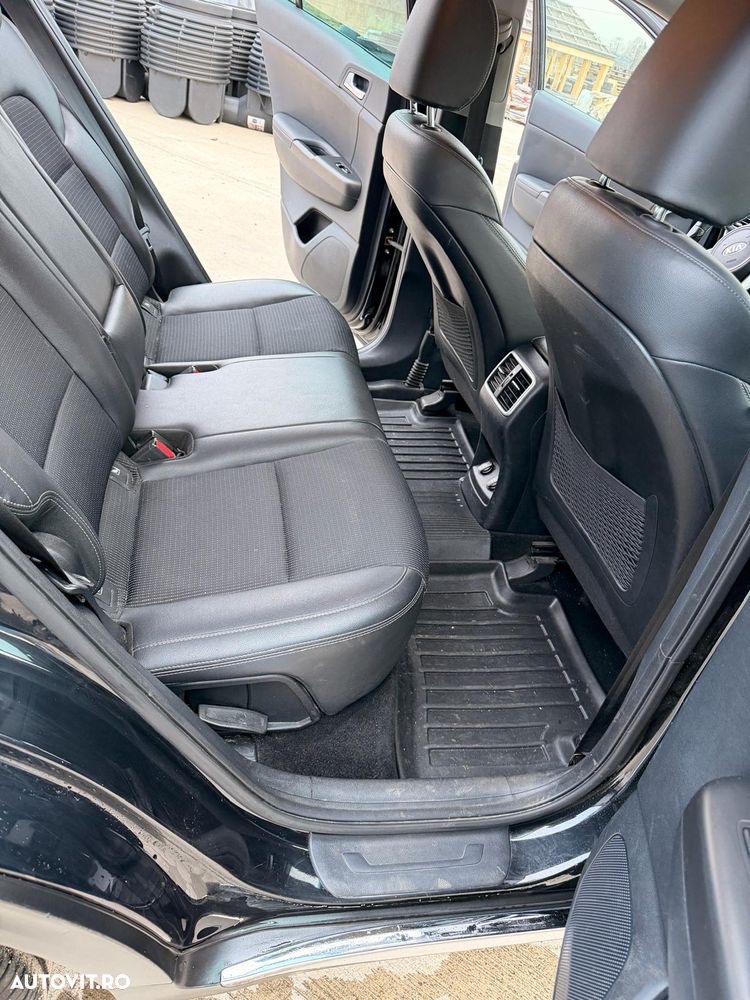 Kia Sportage 1.6 DSL MHEV 7DCT HP 4x2 Business Line - 5