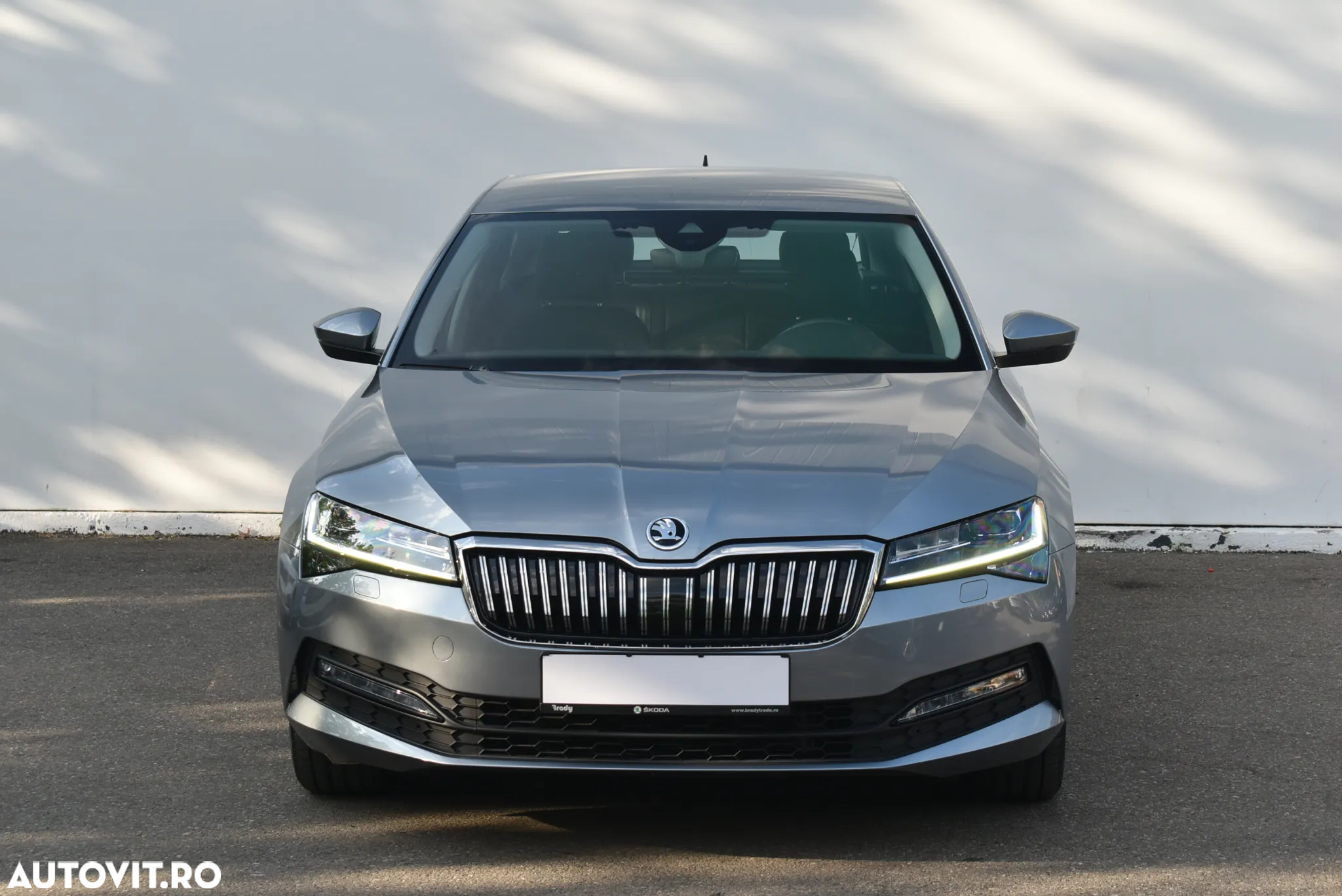 Skoda Superb 2.0 TDI DSG Ambition - 12