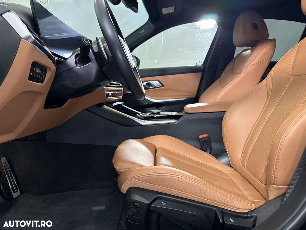 BMW Seria 3 320i xDrive Aut. M Sport - 26