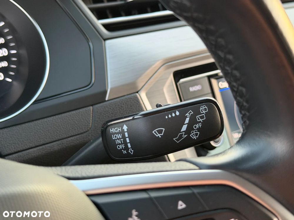 Volkswagen Passat 1.5 TSI EVO Business - 22