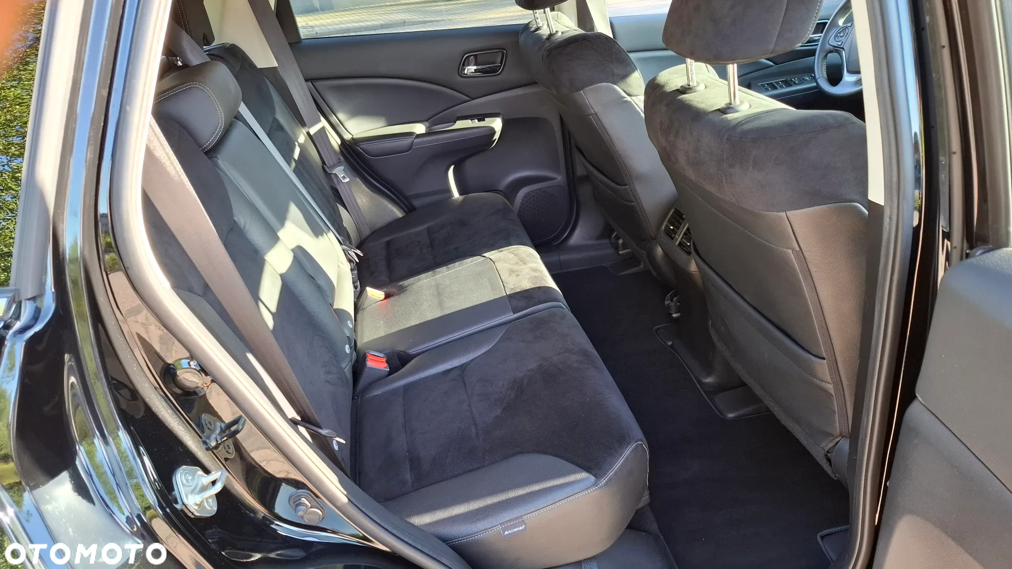 Honda CR-V 2.0i-VTEC 4WD Elegance - 12