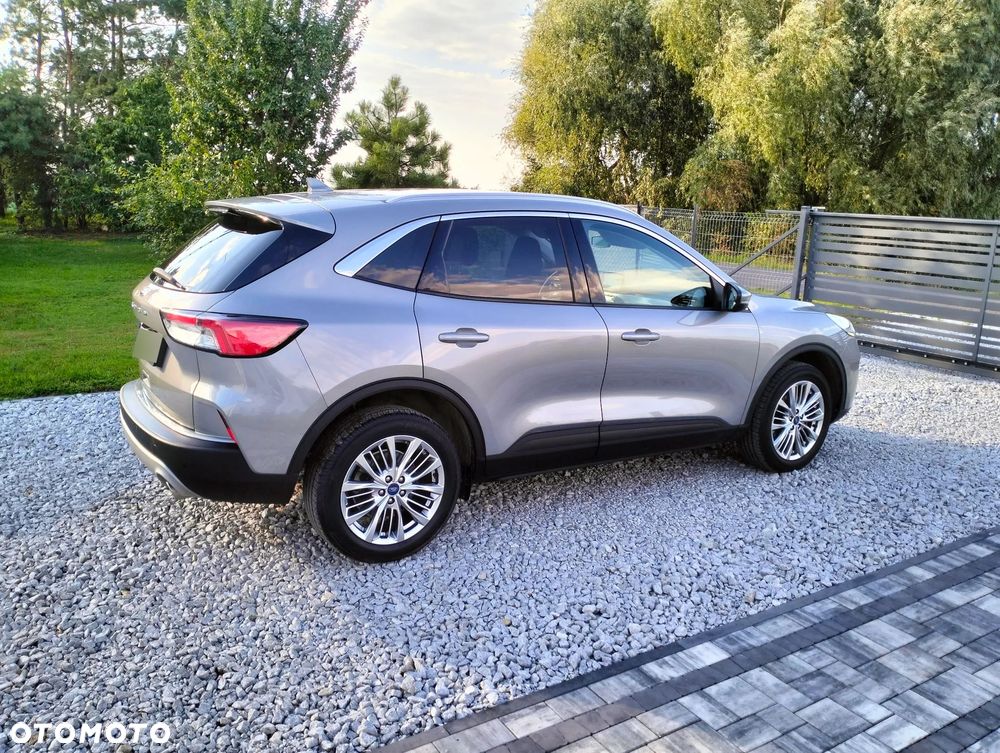 Ford Kuga - 5
