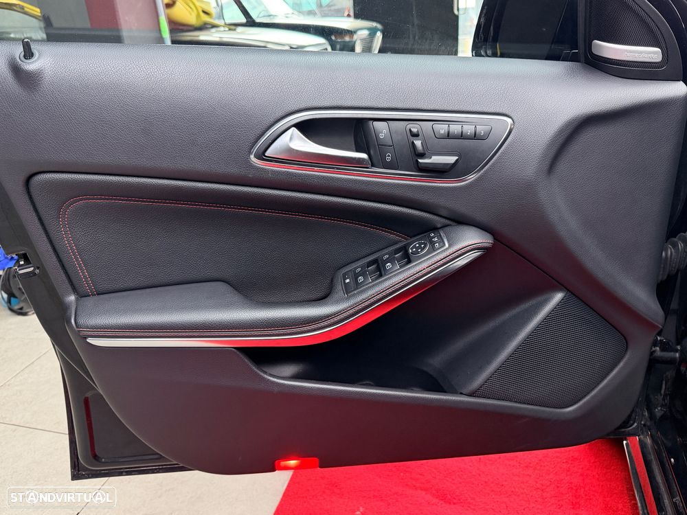 Mercedes-Benz A 45 AMG 4Matic Speedshift 7G-DCT Edition 1 - 16