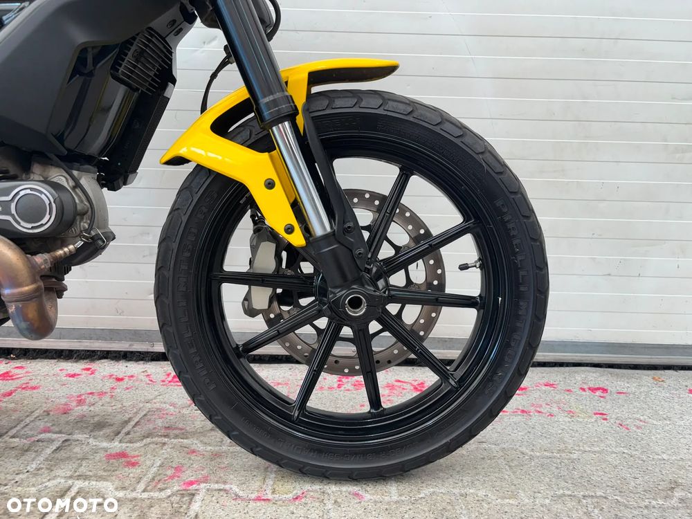 Ducati Scrambler - 20