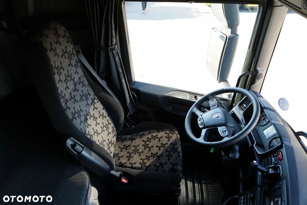 Scania R 450 / HYDRAULIKA / RETARDER / KLIMA POSTOJOWA /  EURO 6 - 23
