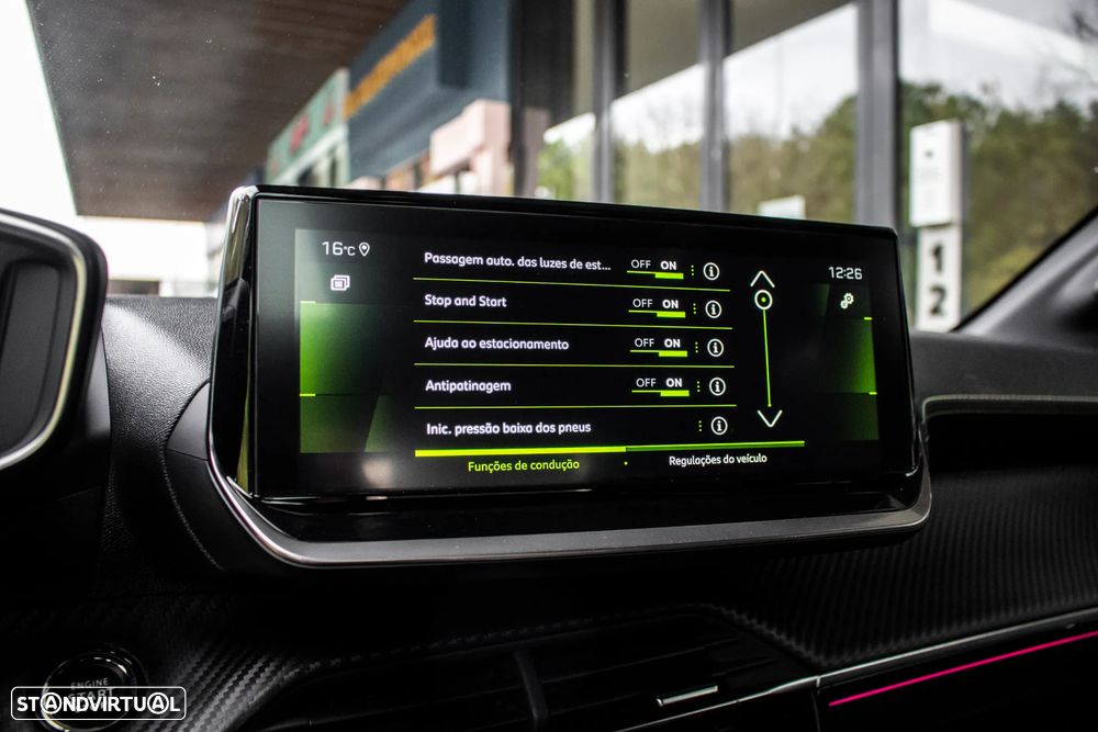 Peugeot 208 1.2 PureTech GT - 41