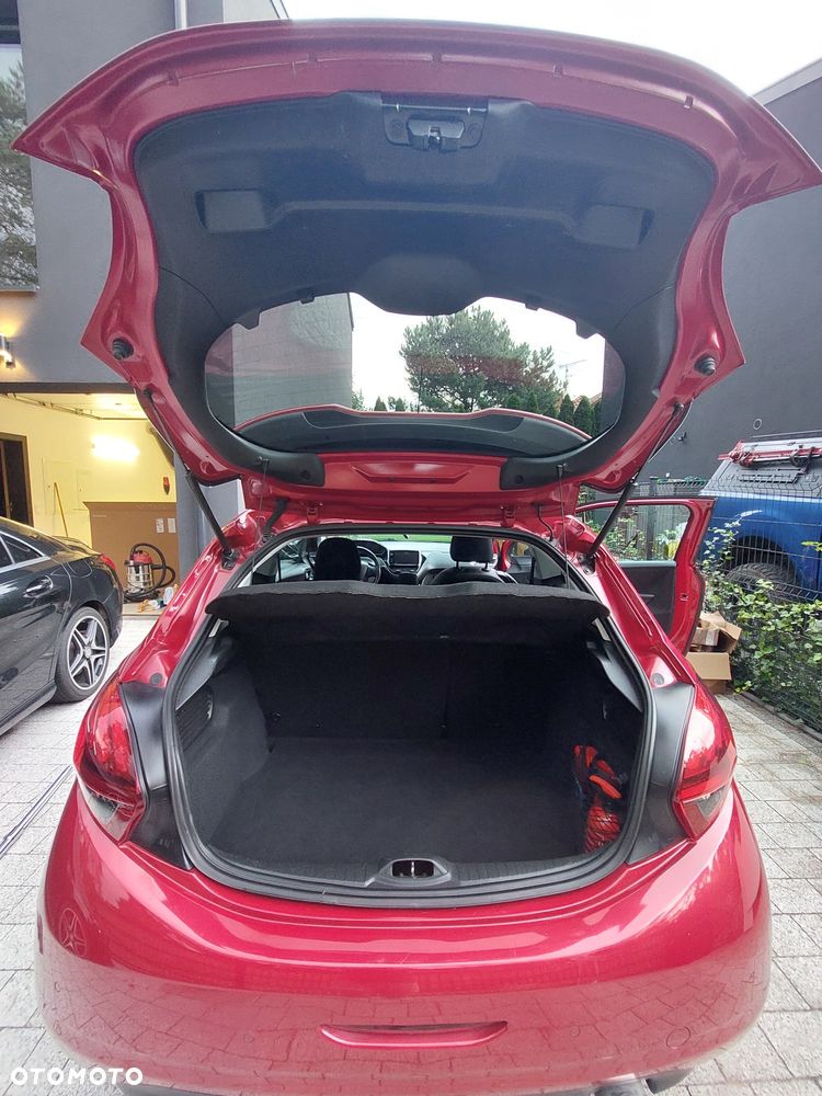 Peugeot 208 PureTech 110 Stop & Start Allure - 2
