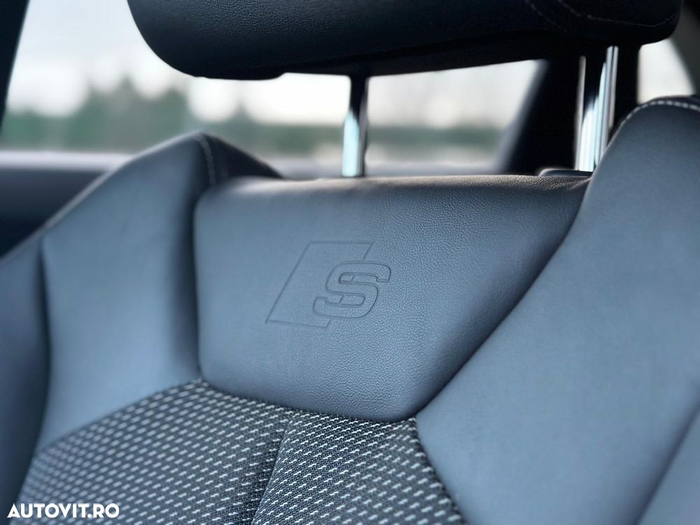 Audi Q3 Sportback 2.0 40 TDI quattro S tronic S Line - 36