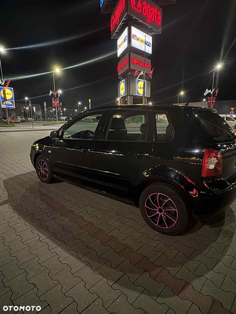 Volkswagen Polo - 4
