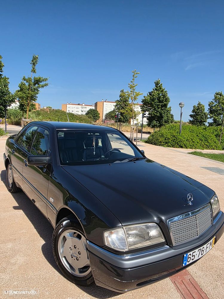 Mercedes-Benz C 250 D Elegance - 10