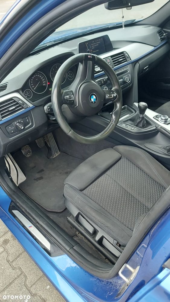 BMW Seria 3 318d M Sport EU6 - 9