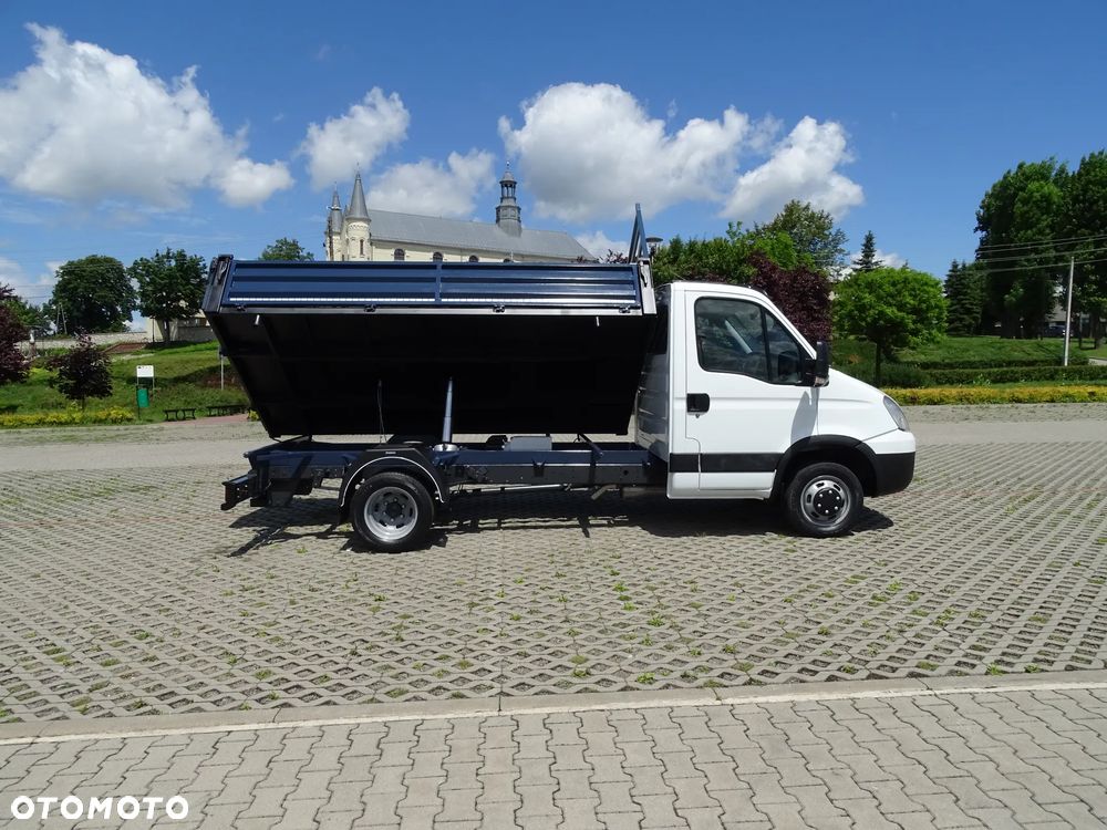 Iveco Daily - 12