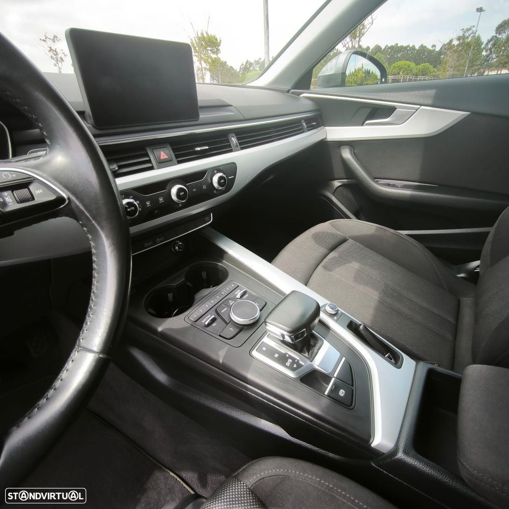 Audi A4 Avant 2.0 TDI S tronic - 18