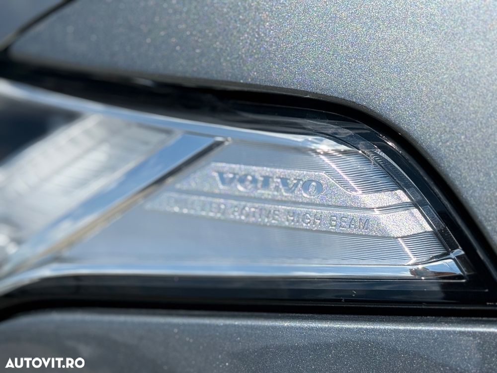 Volvo XC 90 - 32